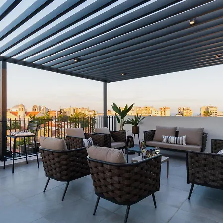 Studio With Balcony 아파트 레메소스